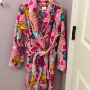 Girls Shopkins robe size 8